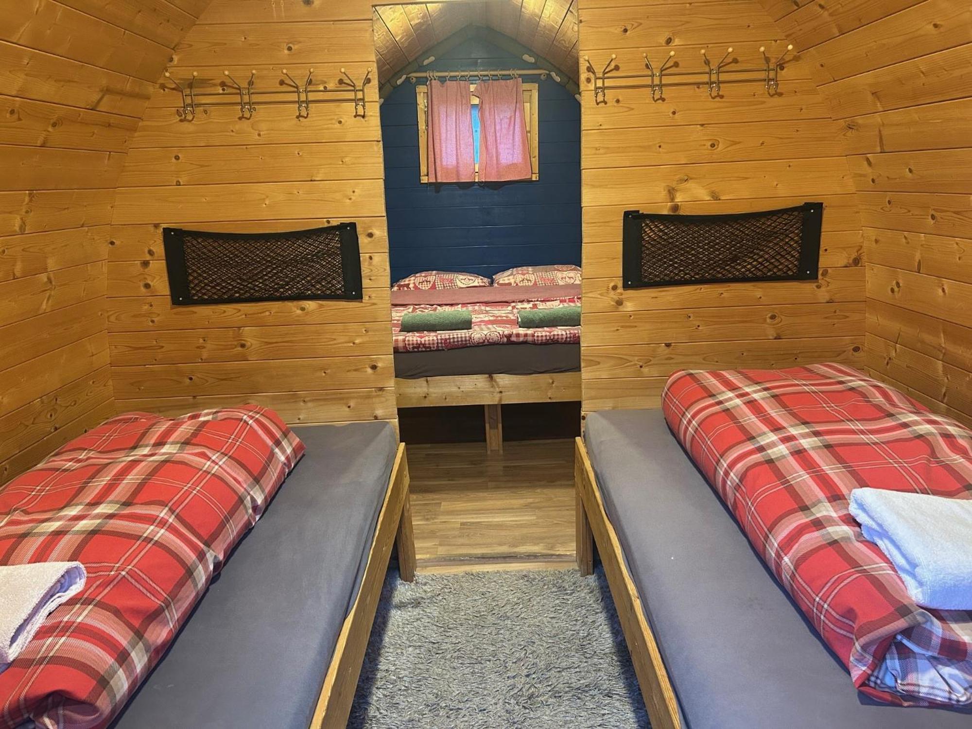 Inn-Side Adventure Cabins Campsite *