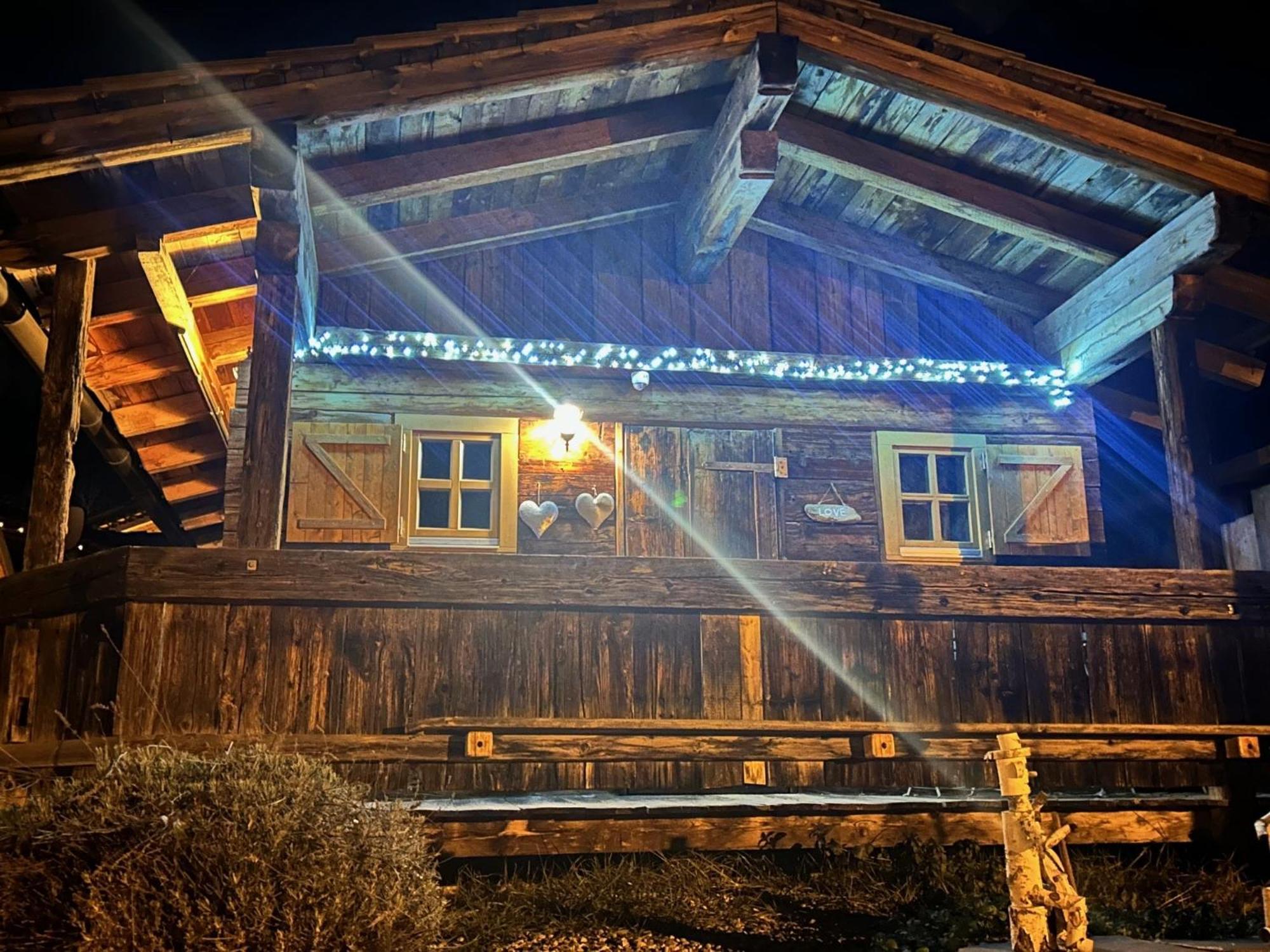 Kemp Inn-side Adventure